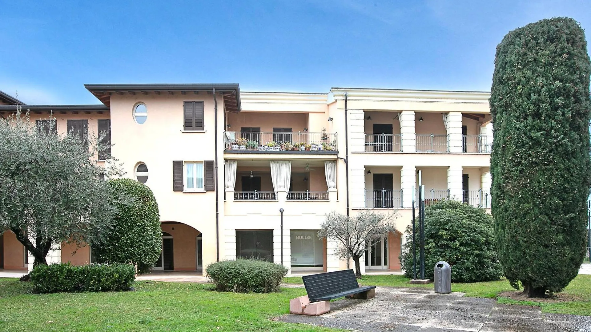 Διαμέρισμα Morgante Salo-Lake View & Parking - Happy Rentals
